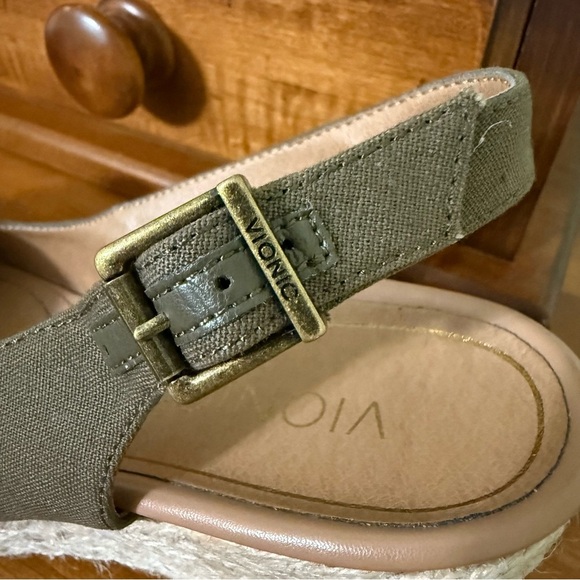 Vionic Corolina Olive Green canvas Wedge Shoes with Cushioned Insole - Picture 9 of 14